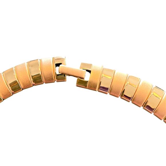 Gold Choker Necklace Vintage 90s Y2K Elegant Boss Lady Brushed & Glossy Lilnks - Picture 4 of 7